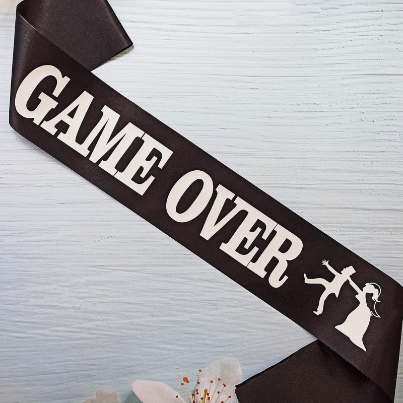 Écharpe de marié « Game Over » - Party Games Bridal Shower avis et prix